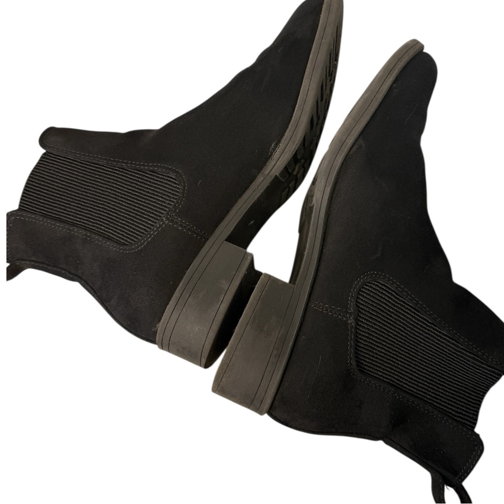 H&M Classic Black Chelsea Boots